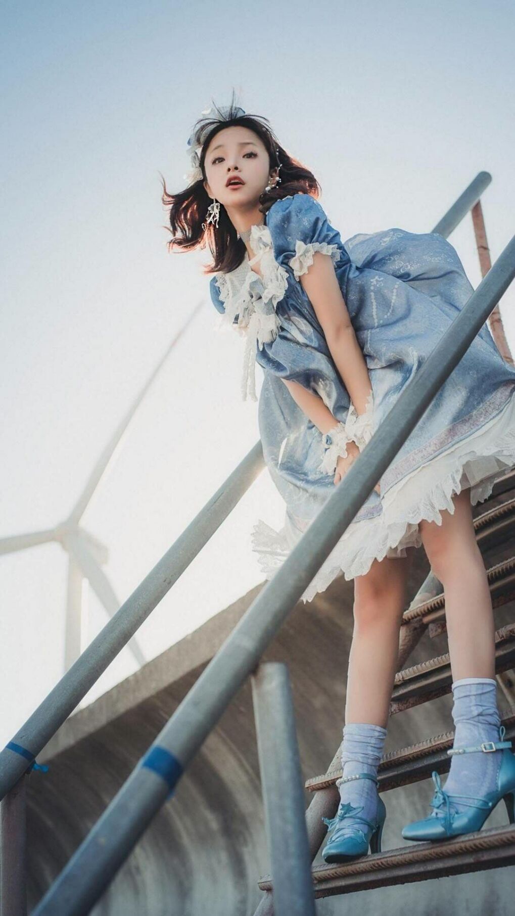 时空交错!湖人力克上海队,切特赛道狂飙上演跨界奇迹