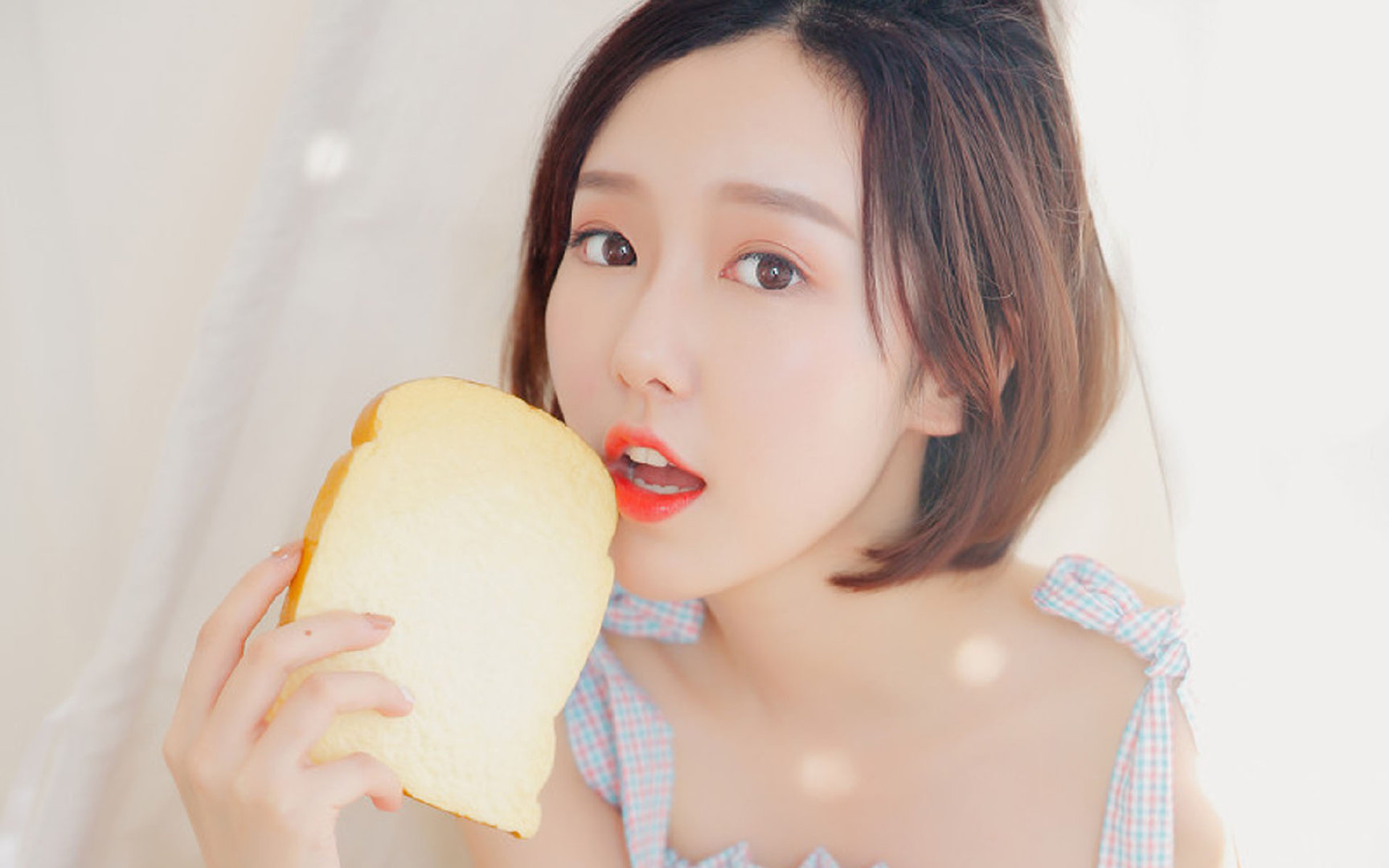 孤舟与巨浪，英格拉姆以三层存在感重绘灰熊对阵火箭的战场图景