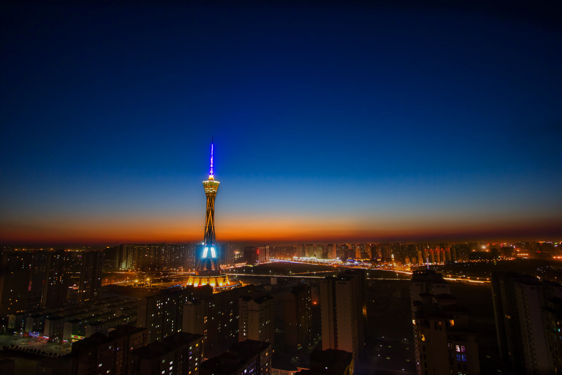 桑巴风暴与东方利刃—当巴西式火力遇上孙兴慜的欧冠时刻